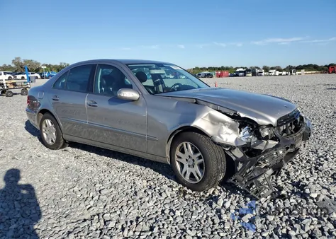 2005 Mercedes-Benz E 320 из США, поврежденный, VIN WDBUF65J55A628799